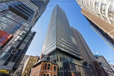 15 Grenville Street 1007, Toronto C01, On M4y 0b9