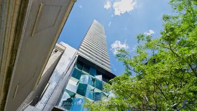 224 King Street W 2606, Toronto C01, On M5h 0a6