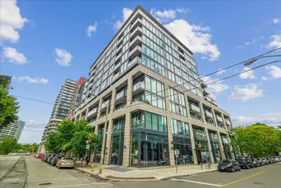 Condo Apartment in Toronto