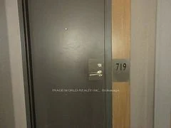 1030 King Street W 719, Toronto C01, On M6k 0b4