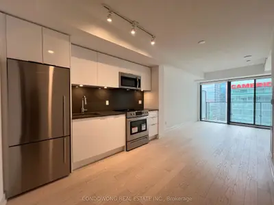 25 Richmond Street E 1907, Toronto C08, On M5c 0a6