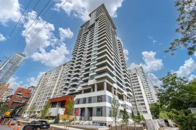 25 Holly Street 1707, Toronto C10, On M4s 0e3