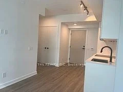 327 King Street W 1804, Toronto C01, On M5v 0w7