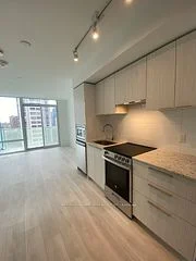 501 Yonge Street 806, Toronto C08, On M4y 1y4