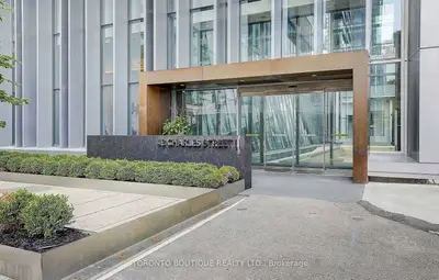 42 Charles Street E 409, Toronto C08, On M4y 1t4