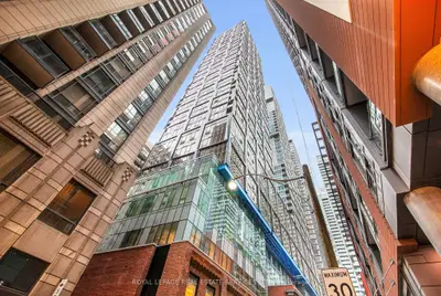 15 Mercer Street 2308, Toronto C01, On M5v 1h2