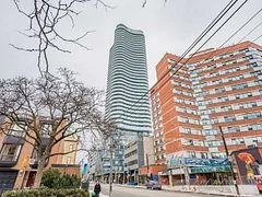 403 Church Street 715, Toronto C08, On M4y 0c9