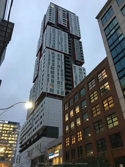 318 Richmond Street W 3703, Toronto C01, On M5v 0b4