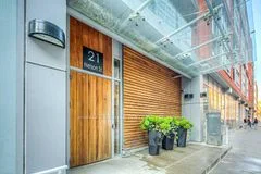 21 Nelson Street 223, Toronto C01, On M5v 3h9
