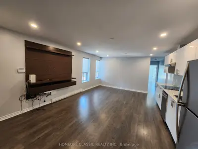 318 Millwood Road 2ndfl B, Toronto C10, On M4s 1k1