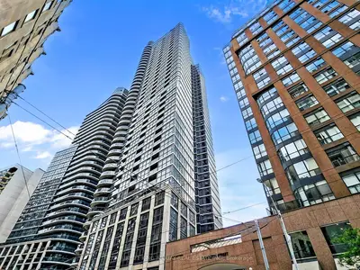 21 Carlton Street 1301, Toronto C08, On M5b 1l3