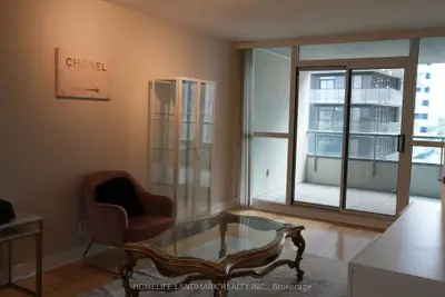23 Hollywood Avenue 1211, Toronto C14, On M2n 7l8