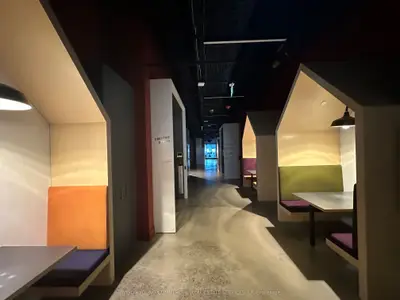 130 Queens Quay East Street, Toronto, On M5a 0p6