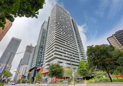 50 Wellesley Street E 2708, Toronto C08, On M4y 1g2