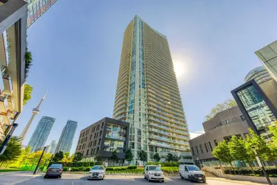 75 Queens Wharf Road 2706, Toronto C01, On M5v 0j8