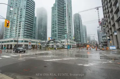 10 Yonge Street 2603, Toronto C01, On M5e 1r4