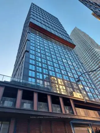 82 Dalhousie Street 2206, Toronto C08, On M5b 0c5