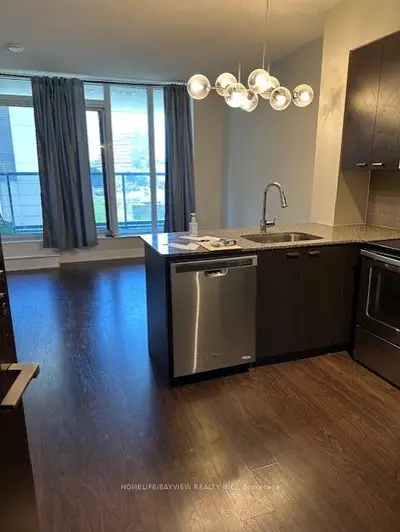 88 Sheppard Avenue E 307, Toronto C14, On M2n 0g9