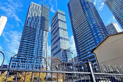 181 Dundas Street E 4311, Toronto C08, On M5a 0n5
