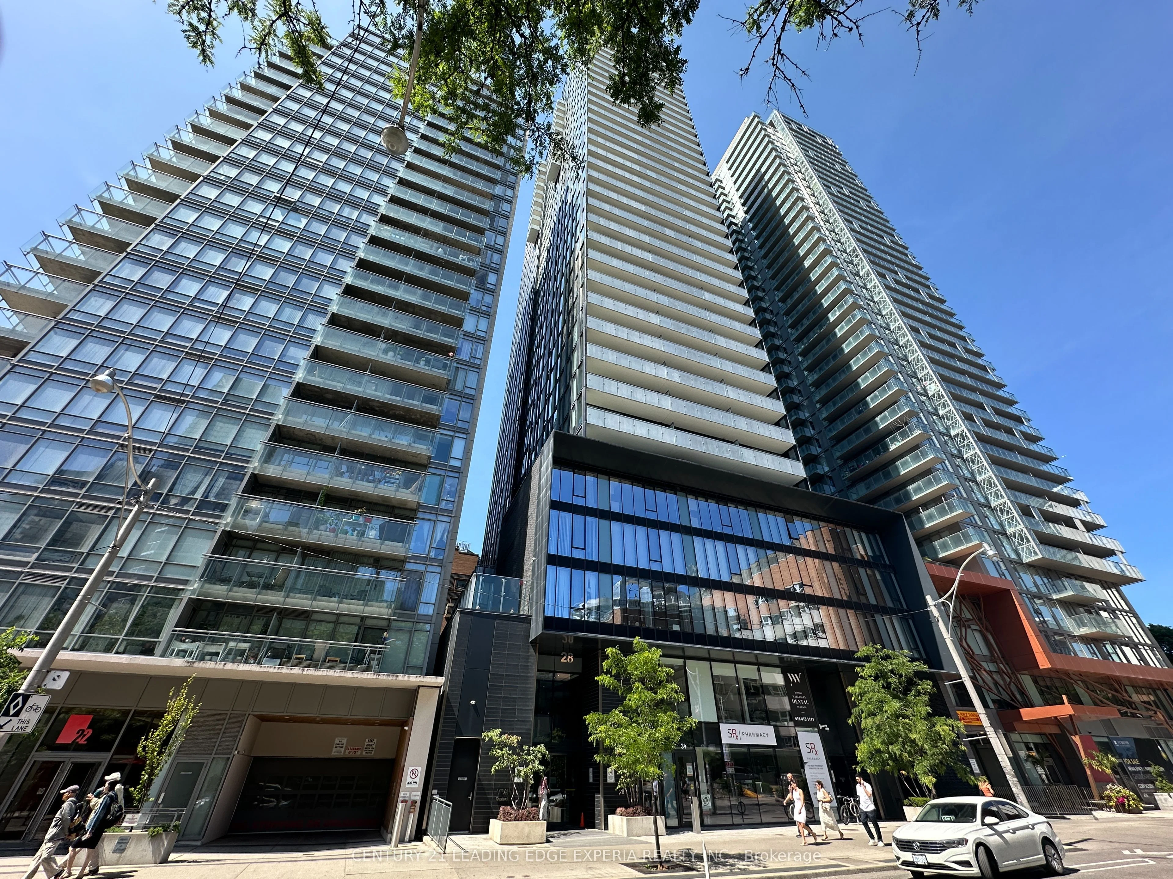 28 Wellesley Street E 410, Toronto C08, On M4y 0c4