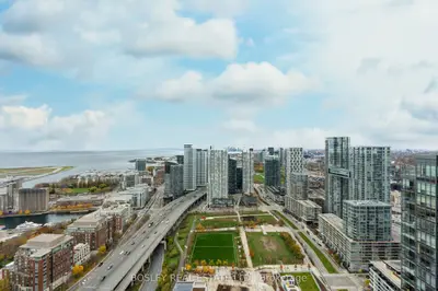 11 Brunel Court 5002, Toronto C01, On M5v 3y3