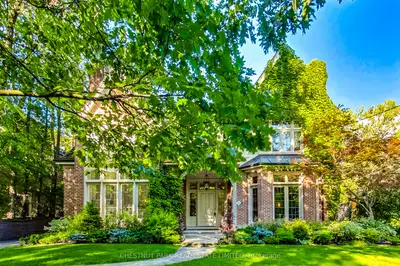 88 Wychwood Park, Toronto C02, On M6g 2v5
