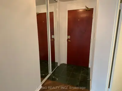 750 Bay Street 705, Toronto C01, On M5g 1n6