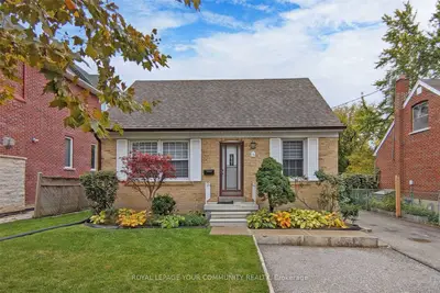 19 Homewood Avenue, Toronto C07, On M2m 1k1