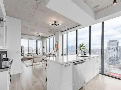 55 Ontario Street 1403, Toronto C08, On M5a 0t8