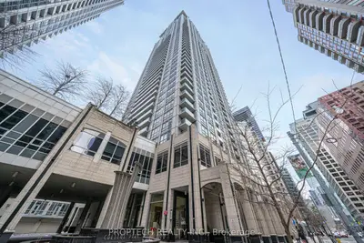 761 Bay Street 411, Toronto C01, On M5g 2r2