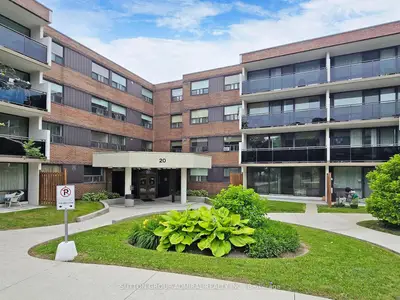 Condo Apartment in Toronto