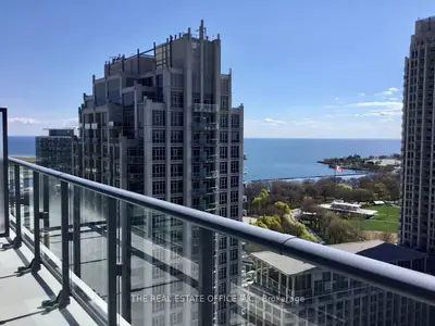 Condo Apartment in Toronto