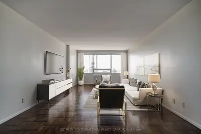 44 Charles Street W 3805, Toronto C01, On M4y 1r8