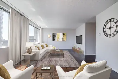 Condo Apartment in Toronto