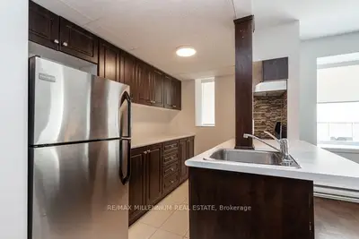 49 St Clair Avenue W 405, Toronto C02, On M4v 1k6