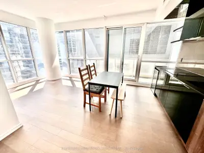 70 Temperance Street 2606, Toronto C01, On M5h 0b1