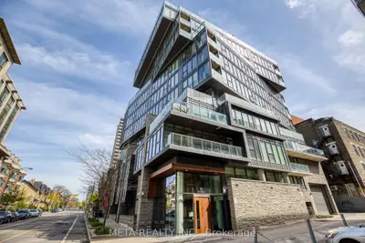 15 Beverley Street 407, Toronto C01, On M5t 0b3