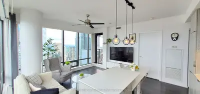 5 St Joseph Street 3908, Toronto C01, On M4y 1j6