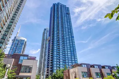 11 Brunel Court 2010, Toronto C01, On M5v 3y3