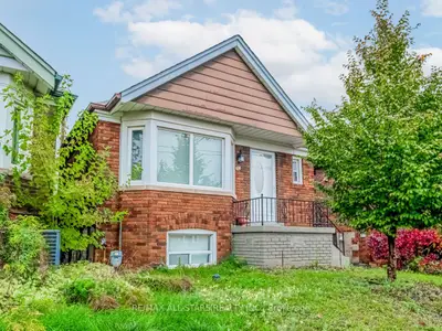616 Oakwood Avenue, Toronto C03, On M6e 2y1