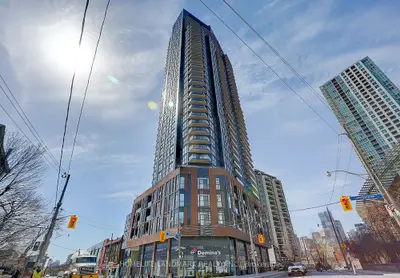 159 Wellesley Street E 401, Toronto C08, On M4y 0h5