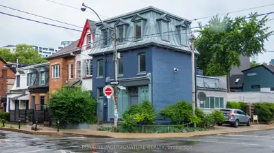 623 Wellington Street A, Toronto C01, On M5v 1g3