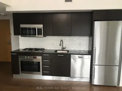 375 King Street W 1510, Toronto C01, On M5v 1k1