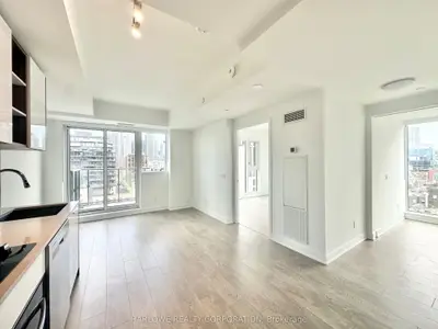 543 Richmond Street W 1012, Toronto C01, On M5v 0w9