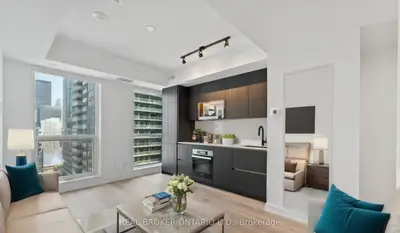 327 King Street W 1801, Toronto C01, On M5v 0w7