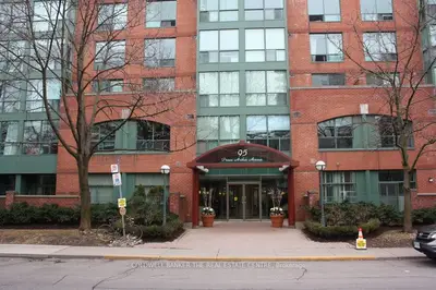 95 Prince Arthur Avenue 517, Toronto C02, On M5r 3p6