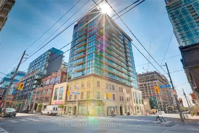 39 Sherbourne Street 1001, Toronto C08, On M5a 0l8