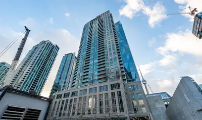 18 Yonge Street 3712, Toronto C01, On M5e 1z8