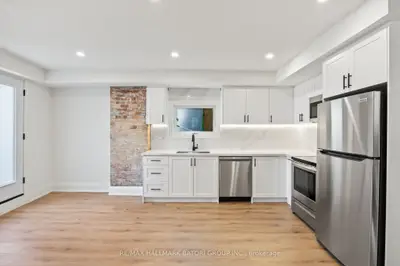 18 Keewatin Avenue 3, Toronto C10, On M4p 1z8