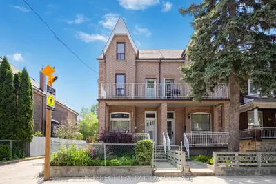 154 Margueretta Street, Toronto C01, On M6h 3s3